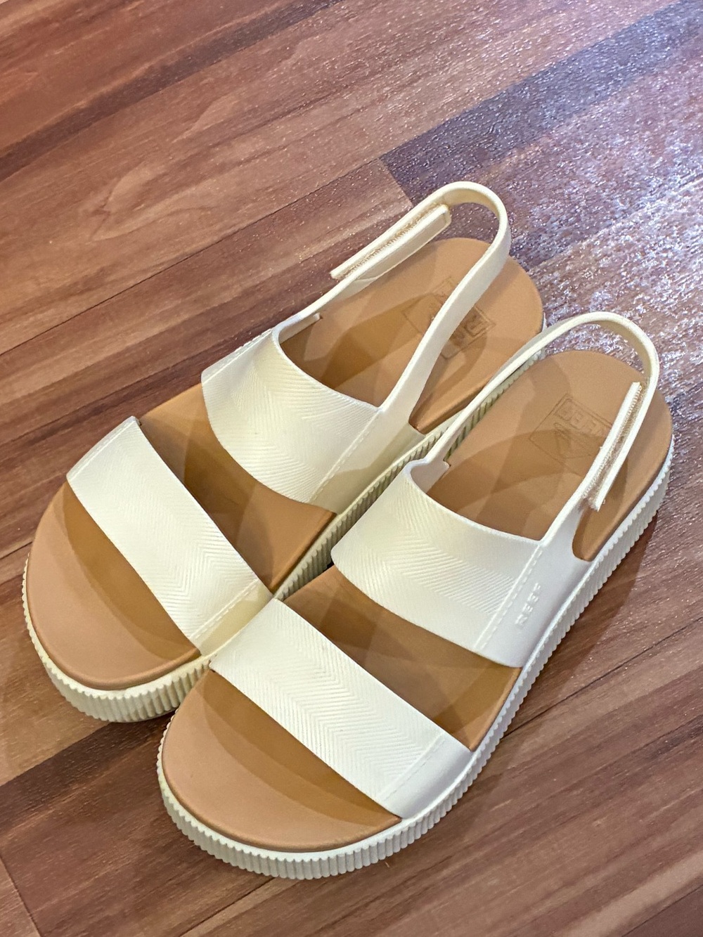Reef Water Vista Higher Women's Platform Sandals Cloud Size 8W Beige - Picture 3 of 8
